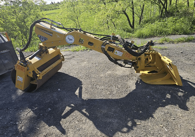 Image of Road Widener AVR equipment image 1