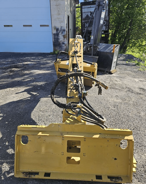 Image of Road Widener AVR equipment image 2