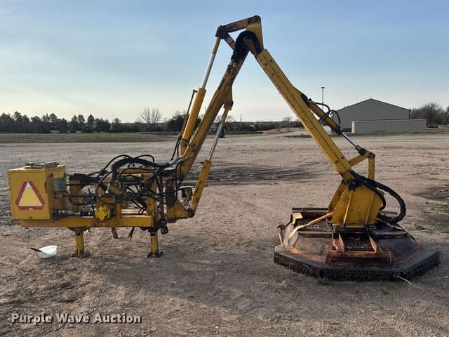 Image of Roanoke G-195 equipment image 3