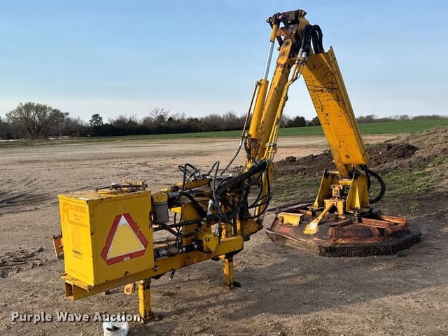 Image of Roanoke G-195 equipment image 4