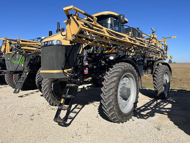 Image of RoGator RG1100B equipment image 1