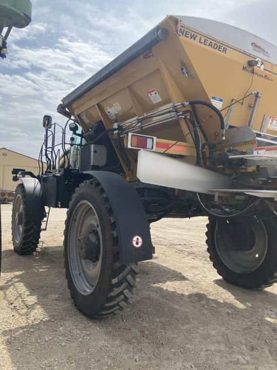 Image of RoGator RG1100B Image 1