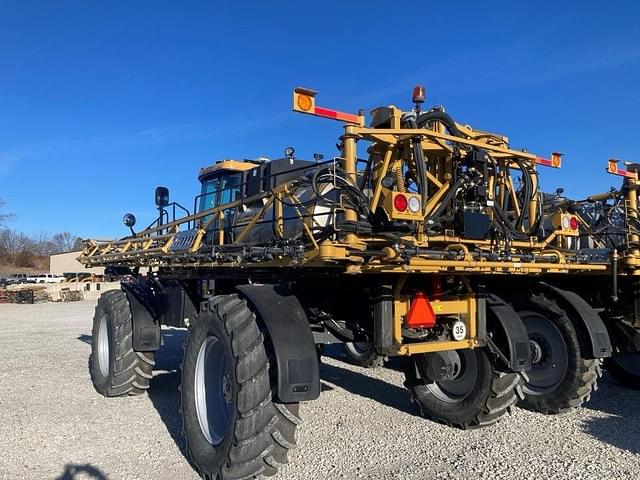 Image of RoGator RG1100C equipment image 1