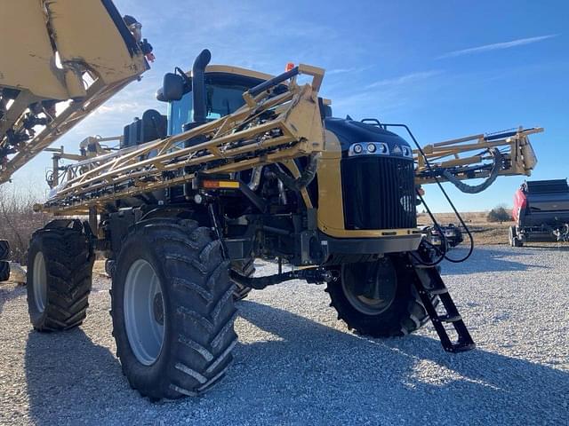 Image of RoGator RG1100C equipment image 4