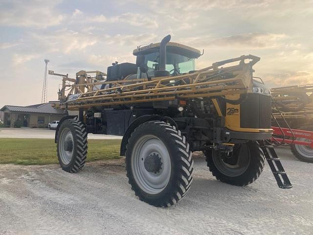 Image of RoGator RG1100C equipment image 1