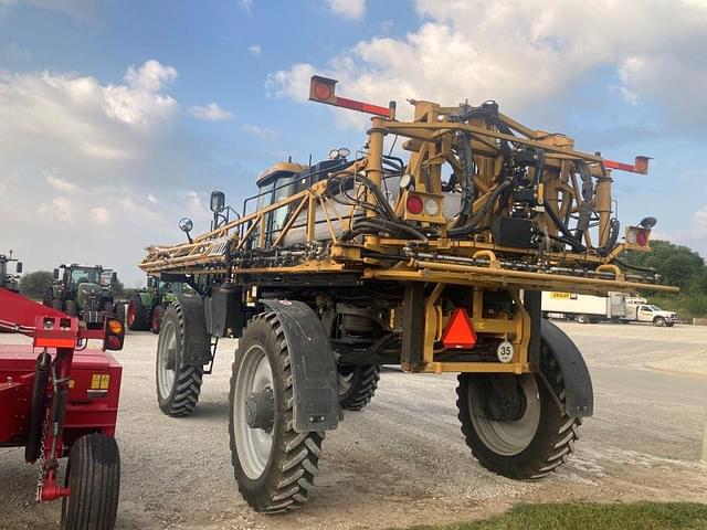 Image of RoGator RG1100C equipment image 2