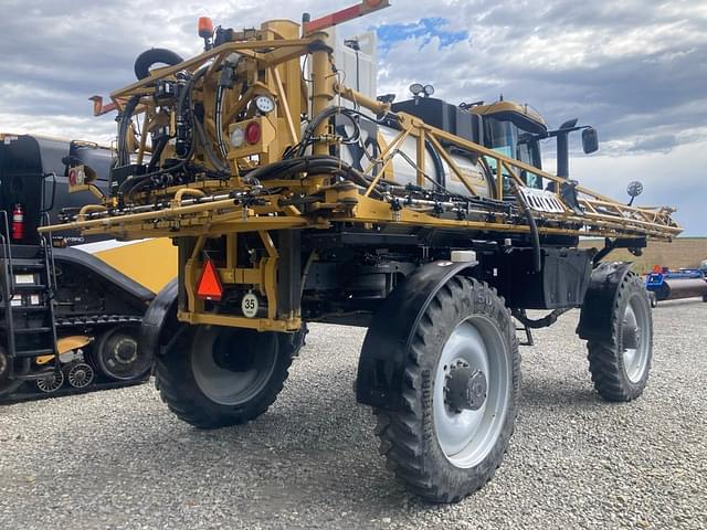 Image of RoGator RG1100C equipment image 4