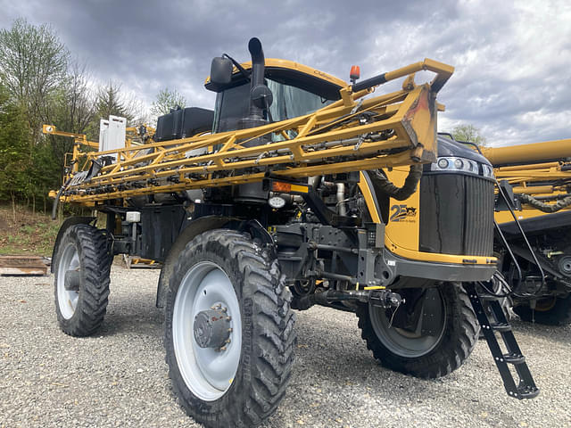 Image of RoGator RG1100C equipment image 3