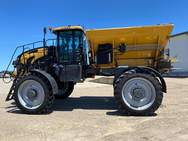 Image of RoGator RG1100C equipment image 3