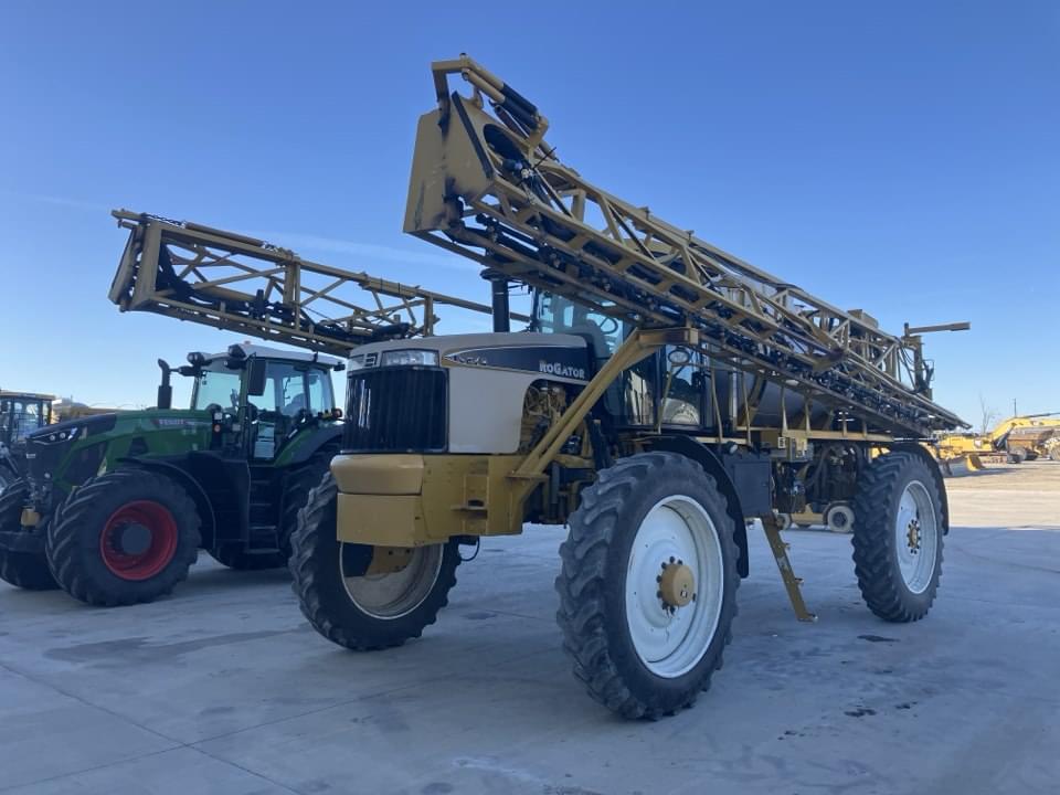 Image of Ag-Chem RoGator 1286C Primary image