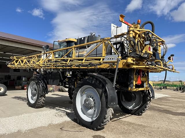 Image of RoGator RG1300C equipment image 2