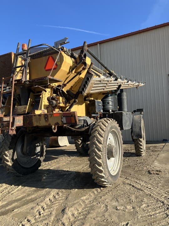 Image of RoGator RG1300C equipment image 1