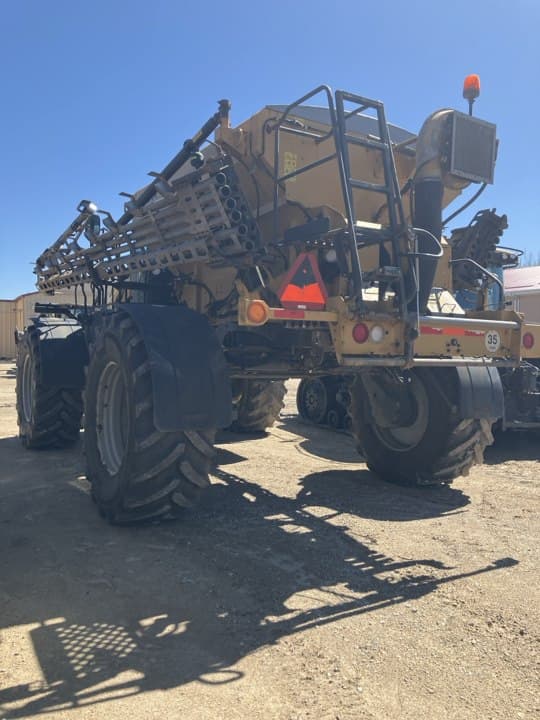 Image of RoGator RG1300C equipment image 2