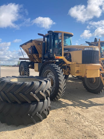 Main image Ag-Chem RoGator 1396