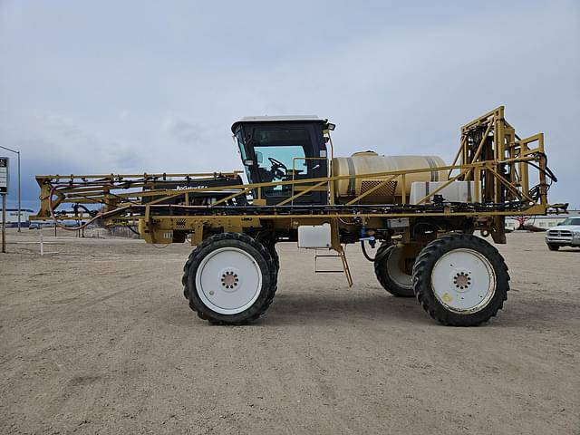 Image of Ag-Chem RoGator 554 equipment image 3