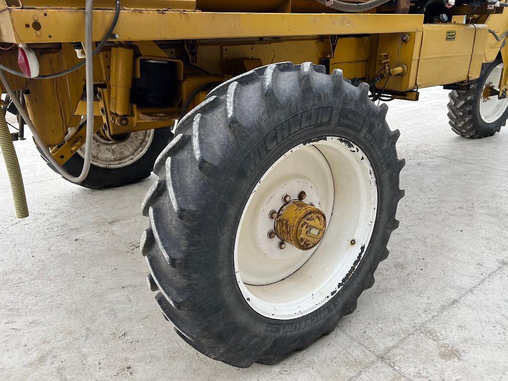 Main image Ag-Chem RoGator 663 33