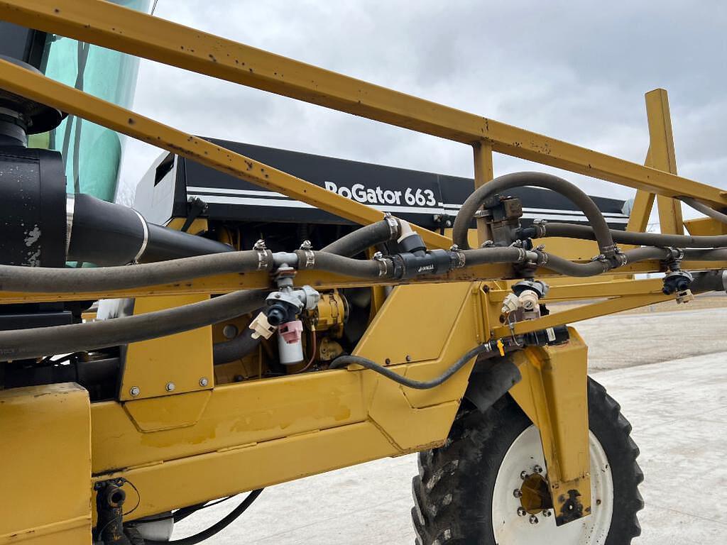 Main image Ag-Chem RoGator 663 42