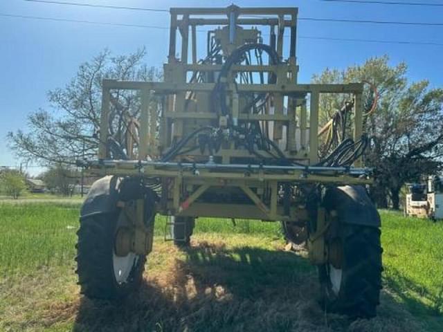 Image of Ag-Chem RoGator 854 equipment image 2