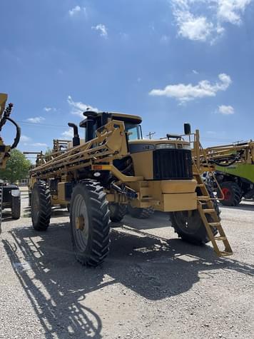 Main image Ag-Chem RoGator 984