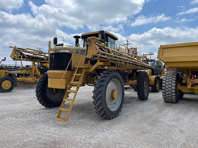 Image of Ag-Chem RoGator 984 equipment image 4