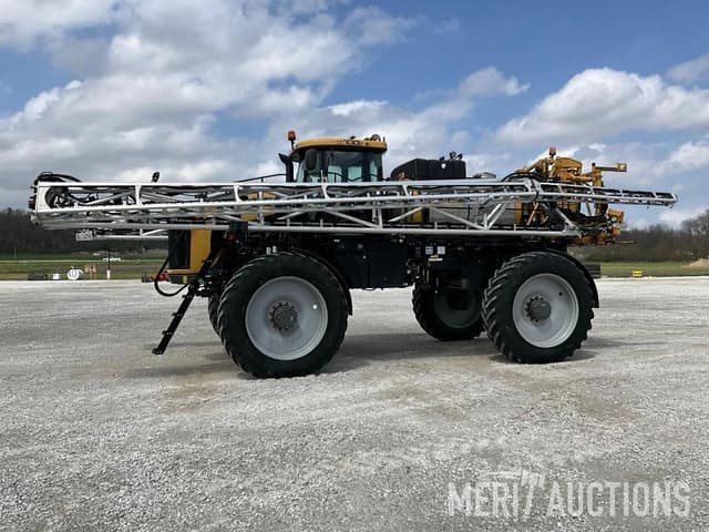 Image of RoGator RG1100C equipment image 1