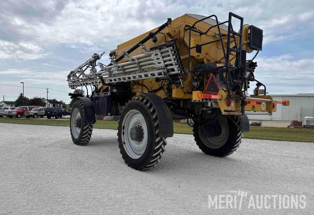 Image of RoGator RG1300C equipment image 2