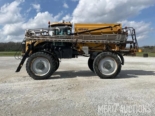 Image of RoGator RG1300C equipment image 2