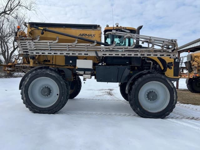 Image of RoGator RG1300C equipment image 4