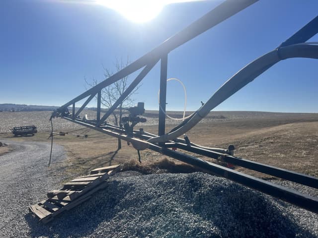 Image of Ag-Chem RoGator 664 equipment image 4