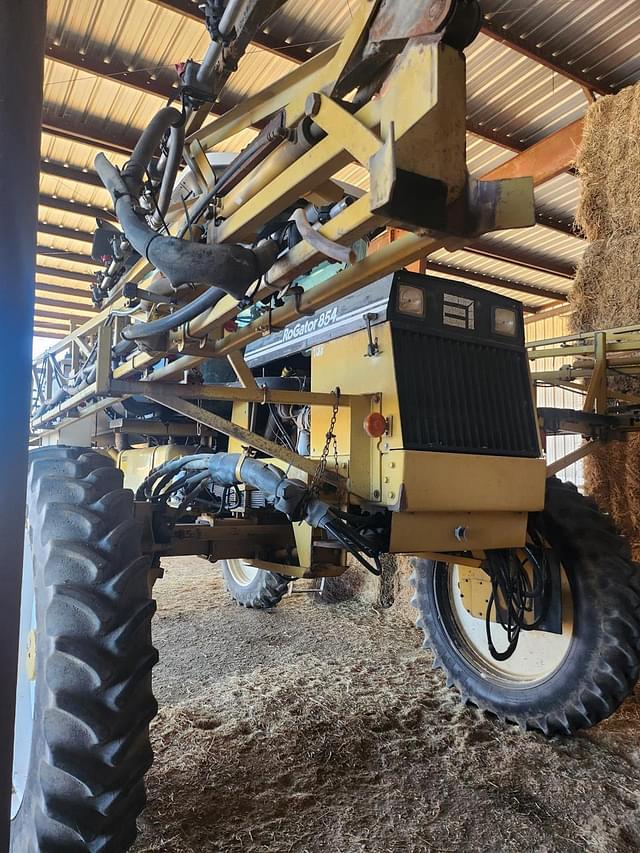 Image of Ag-Chem RoGator 854 equipment image 1