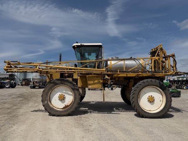 Image of Ag-Chem RoGator 854 equipment image 1