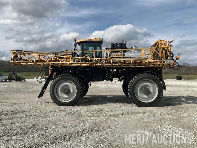 Image of RoGator RG1100C equipment image 1