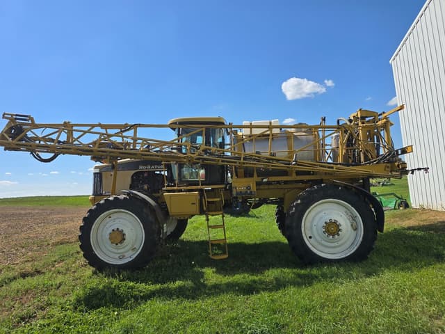 Image of RoGator SS1074 equipment image 3