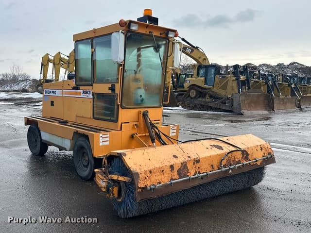 Image of Rosco 4890 equipment image 2