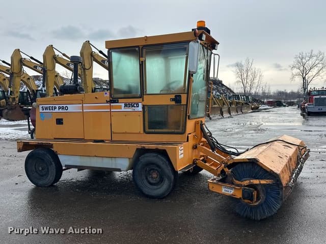 Image of Rosco 4890 equipment image 3