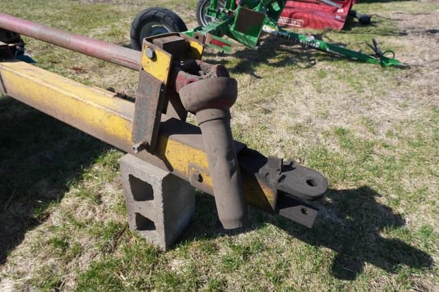 Image of M-C 9E equipment image 1