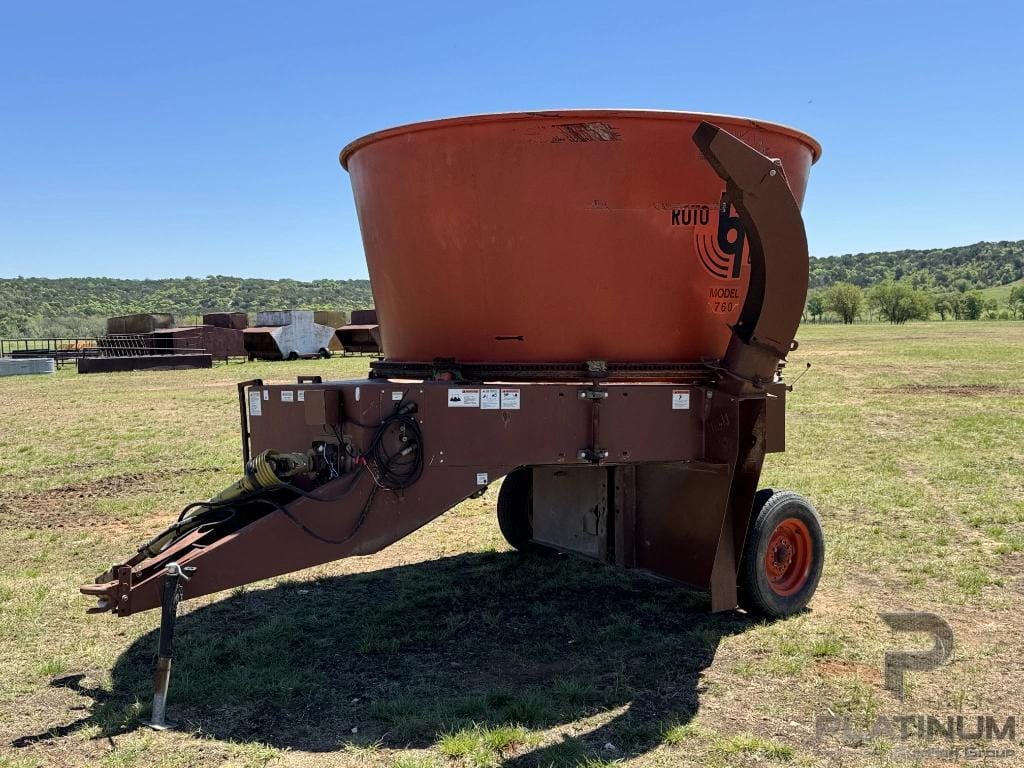 Roto Grind 760 Equipment Image0