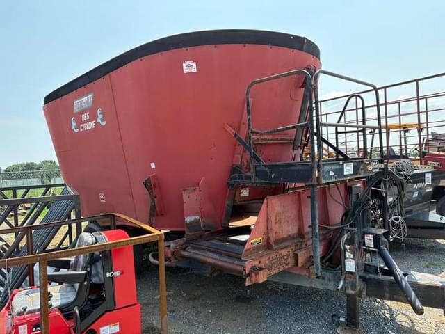 Image of Roto-Mix 865 Cyclone equipment image 1