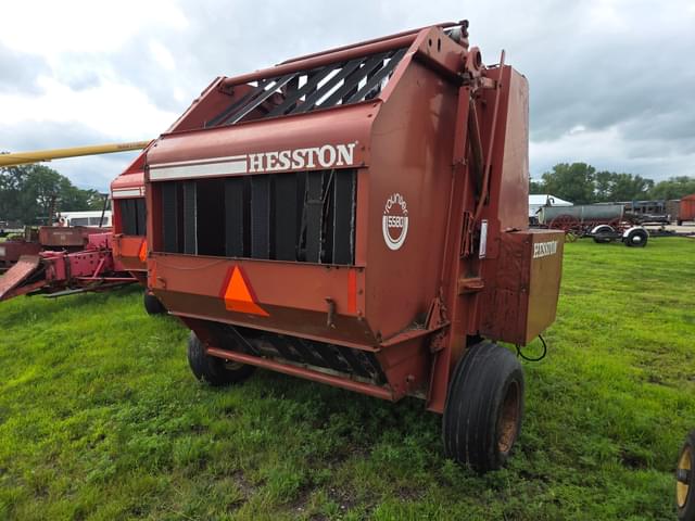 Image of Hesston 5580 equipment image 3