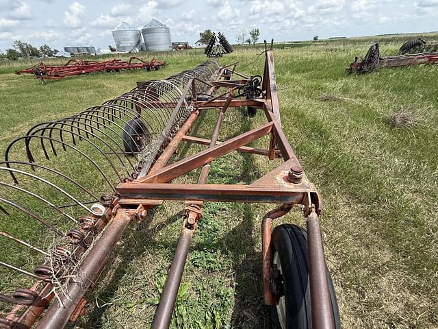 Image of Rowse Dump Rake 42 equipment image 3