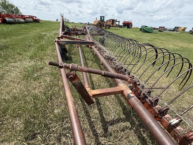 Image of Rowse Dump Rake 42 equipment image 2