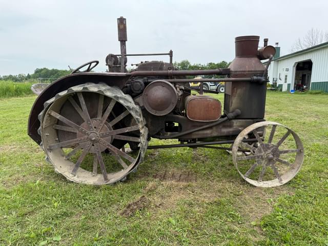Image of Rumely OilPull W 20/30 equipment image 3