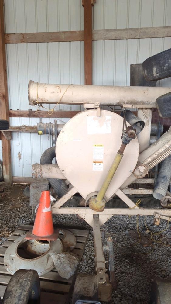 REM 1026A Harvesting Grain Vacuums for Sale Tractor Zoom