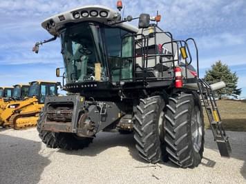 Main image Gleaner S77