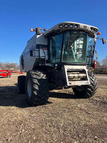 2012 Gleaner S77 Equipment Image0