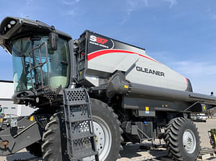 2019 Gleaner S97 Equipment Image0
