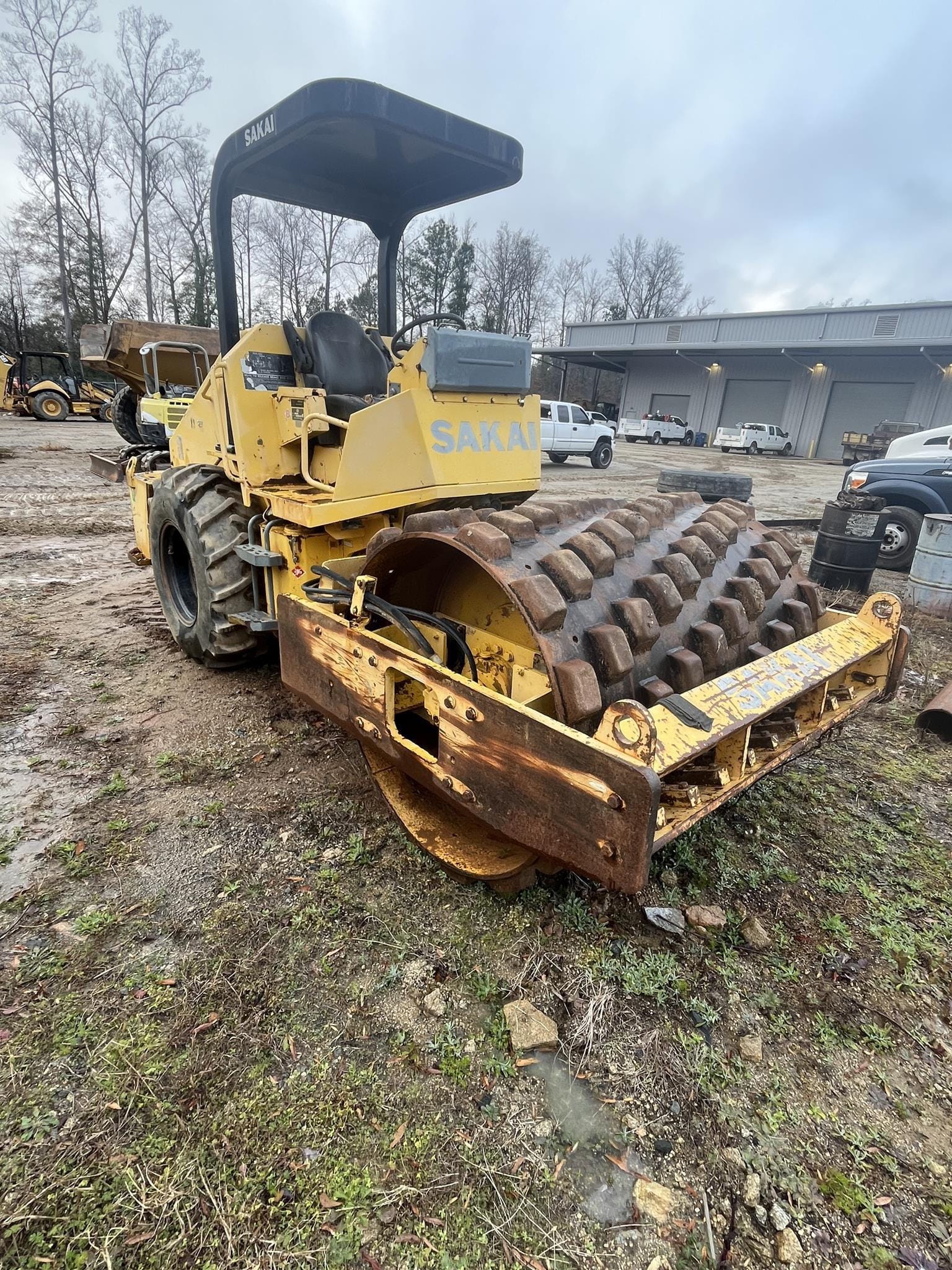 Sakai SV400 Equipment Image0