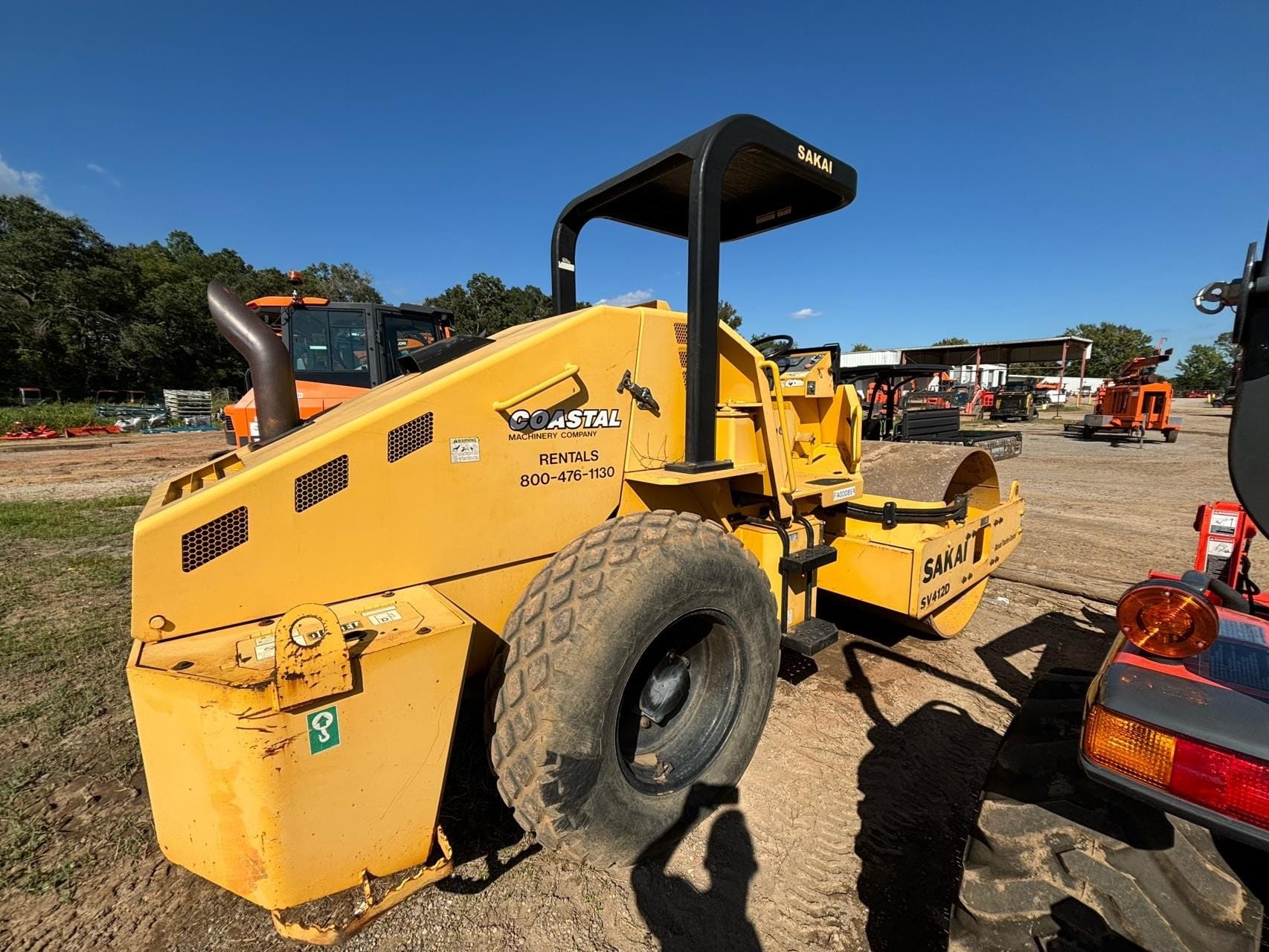 2015 Sakai SV412D Equipment Image0