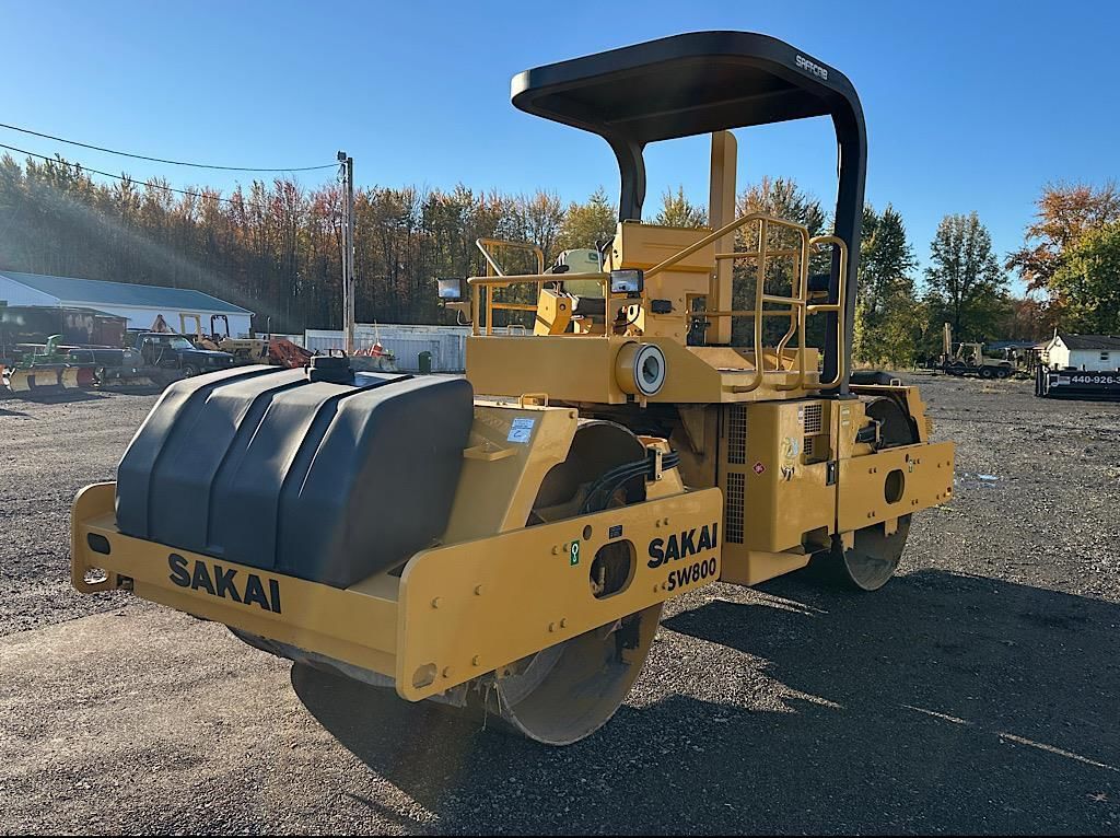 Sakai SW800-II Equipment Image0