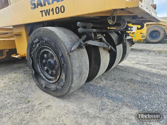 Image of Sakai TW100 equipment image 4